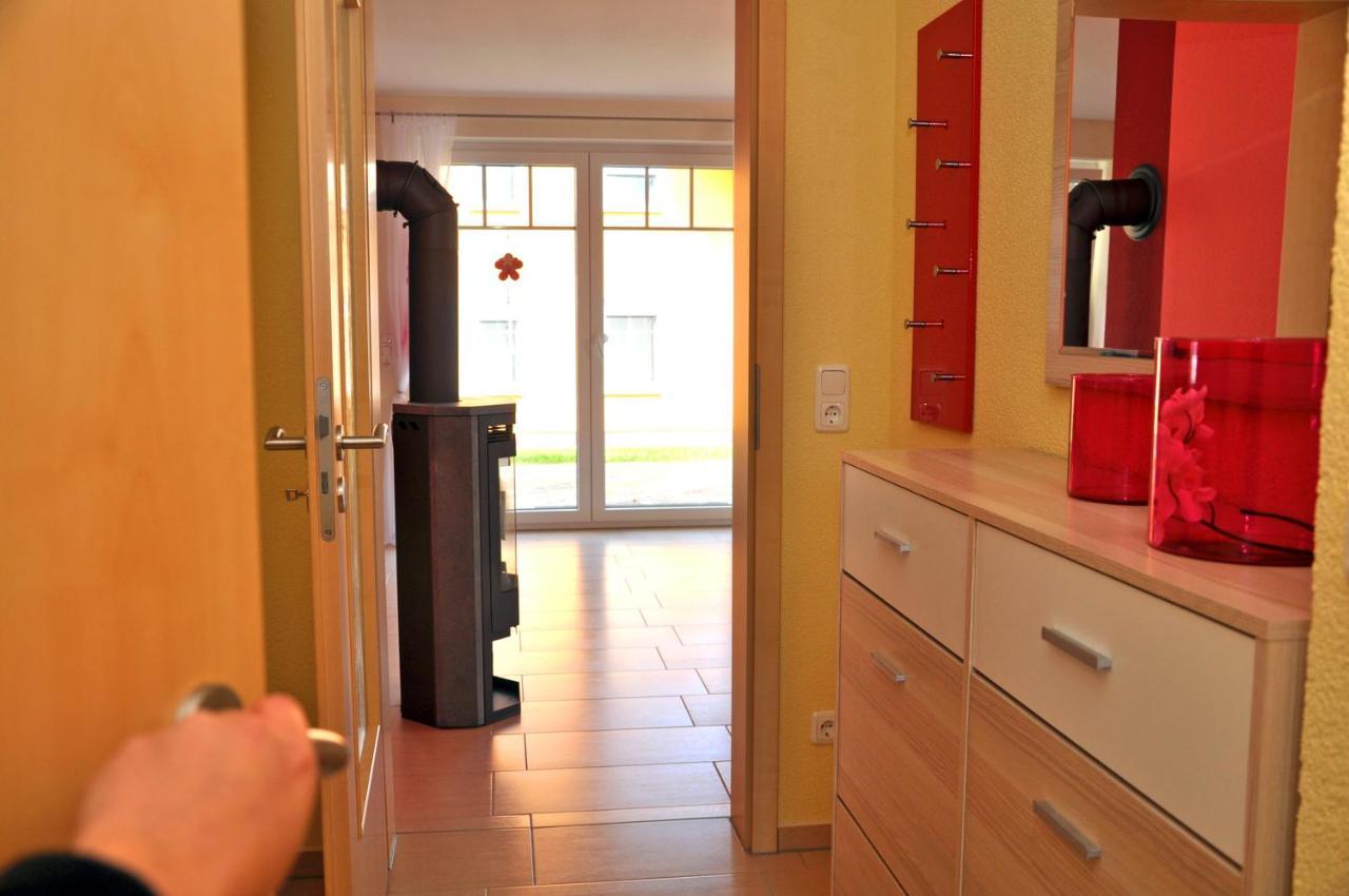 Ferienhaus Mueritzsonne / Eg-Appartement Marienfelde エクステリア 写真