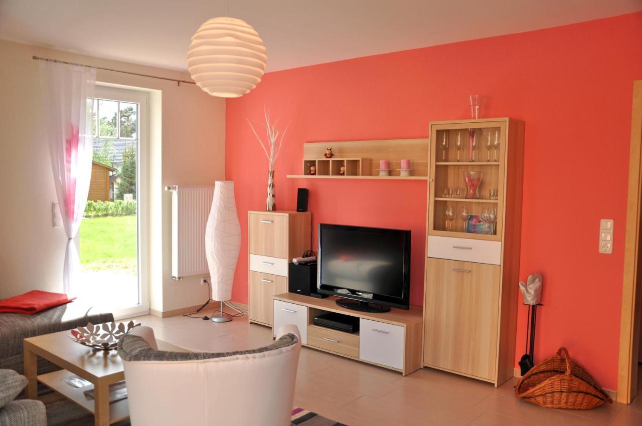 Ferienhaus Mueritzsonne / Eg-Appartement Marienfelde エクステリア 写真