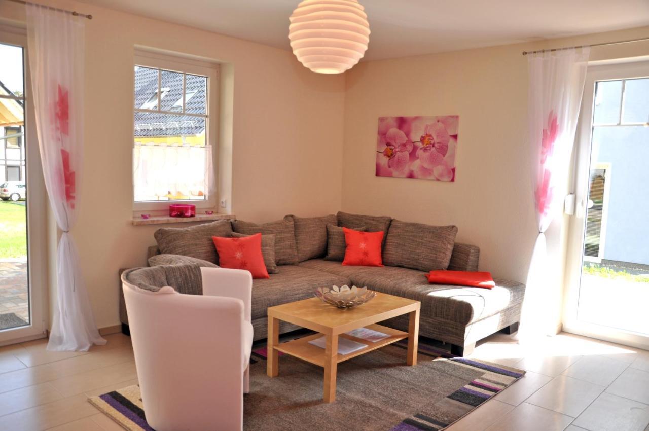 Ferienhaus Mueritzsonne / Eg-Appartement Marienfelde エクステリア 写真